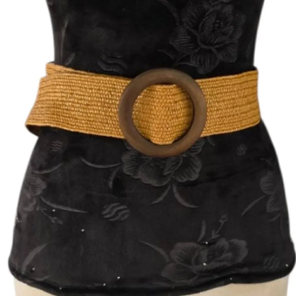 Chic Woven Straw Belt with Tortoiseshell Buckle